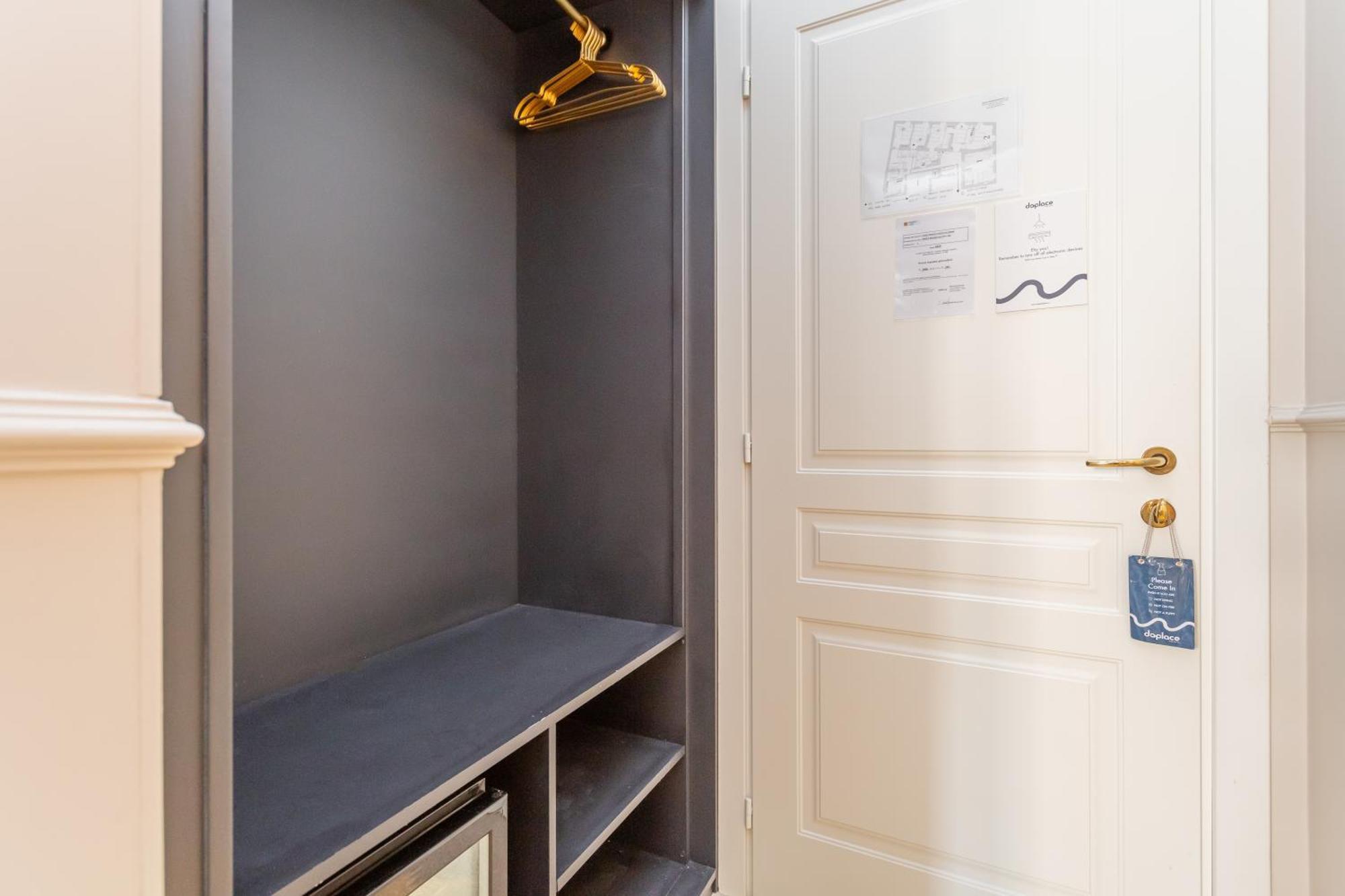 Daplace - La Mongolfiera Rooms In Navona Roma Dış mekan fotoğraf
